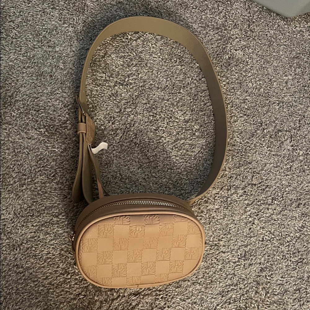 Steve Madden Tan Crossbody Bag